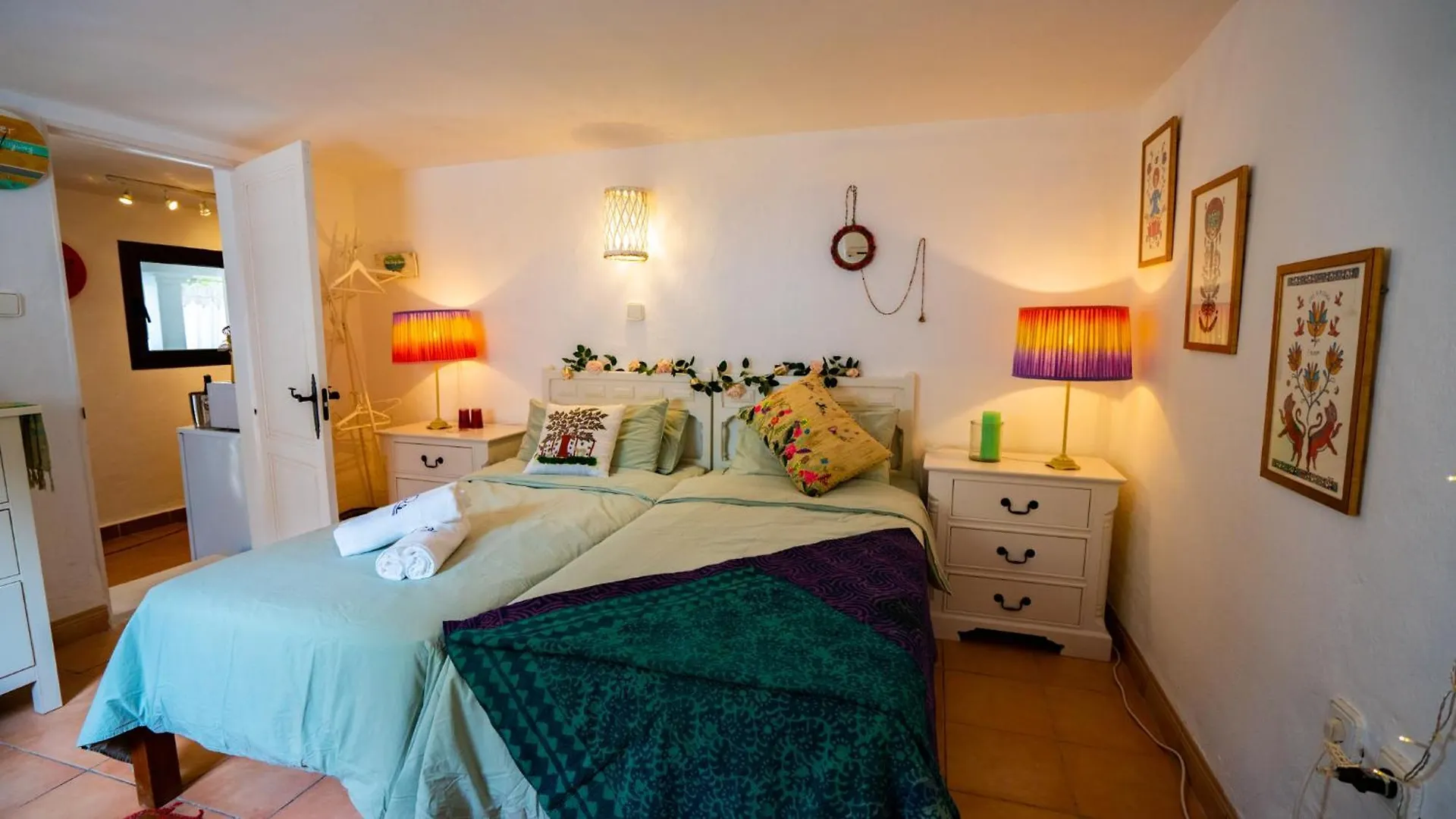 Can Paradis location